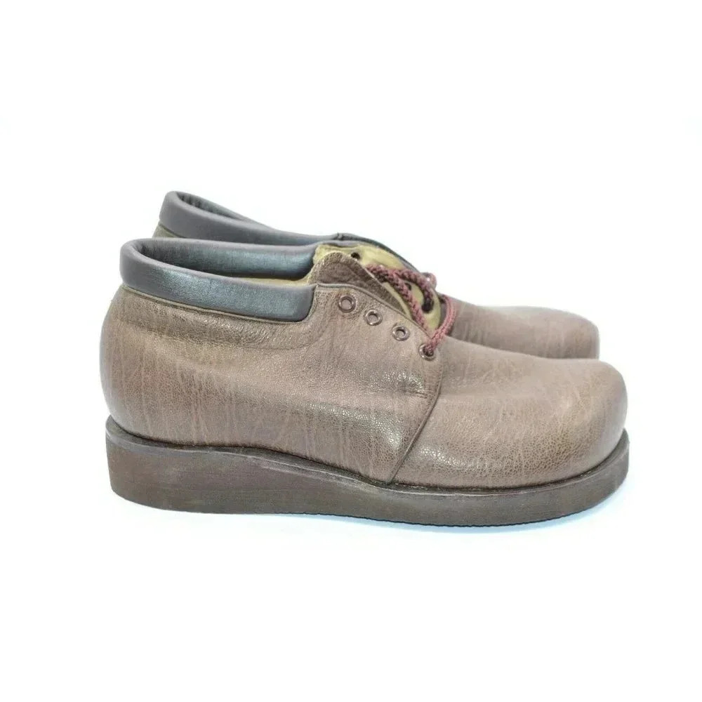 P.W. MINOR Extra Depth Executives Brown Neoprene